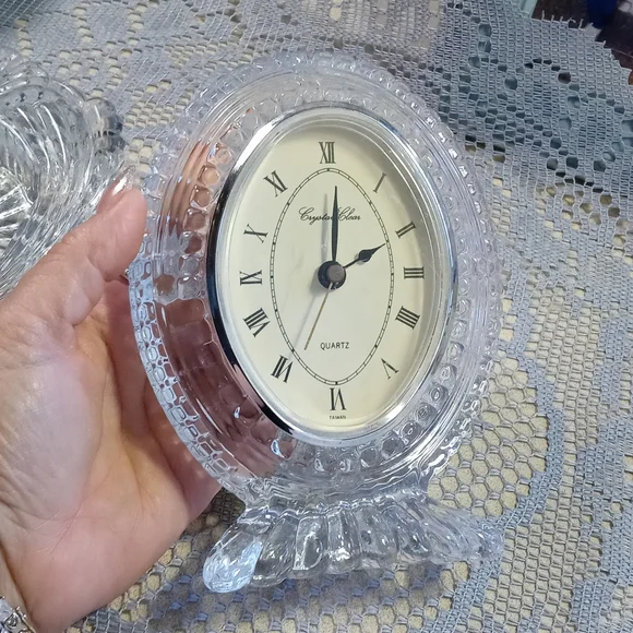 Lead Crystal Clock Set - Picture 9 of 16